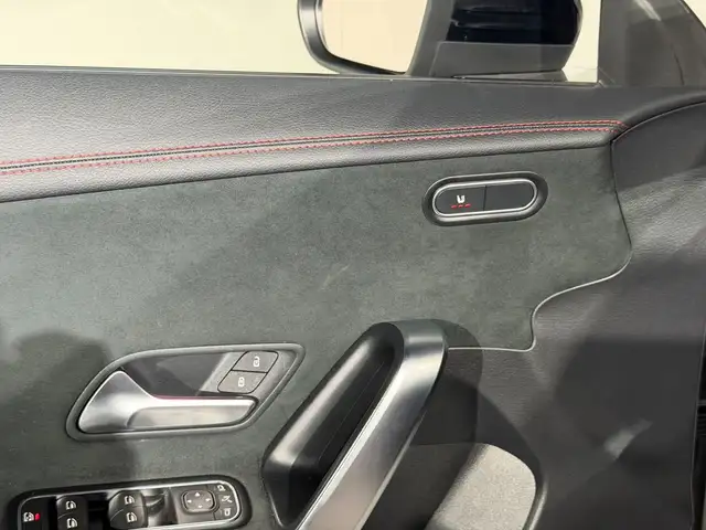 Mercedes-Benz Sonstige S SB 4Matic / PANO / AMBIENTE LICHT / Ansicht 28