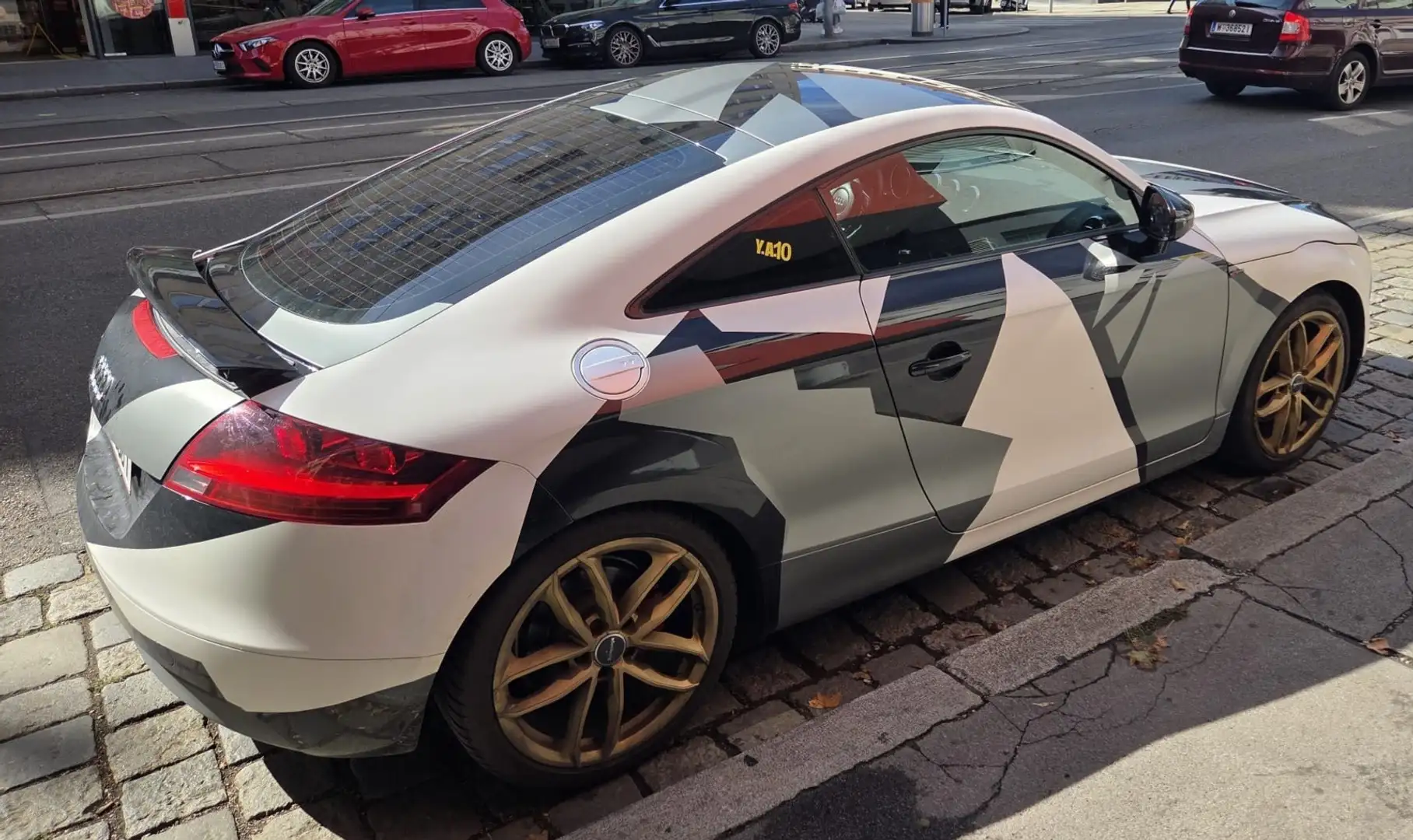 Audi TT Roadster 2,0 T FSI - 2