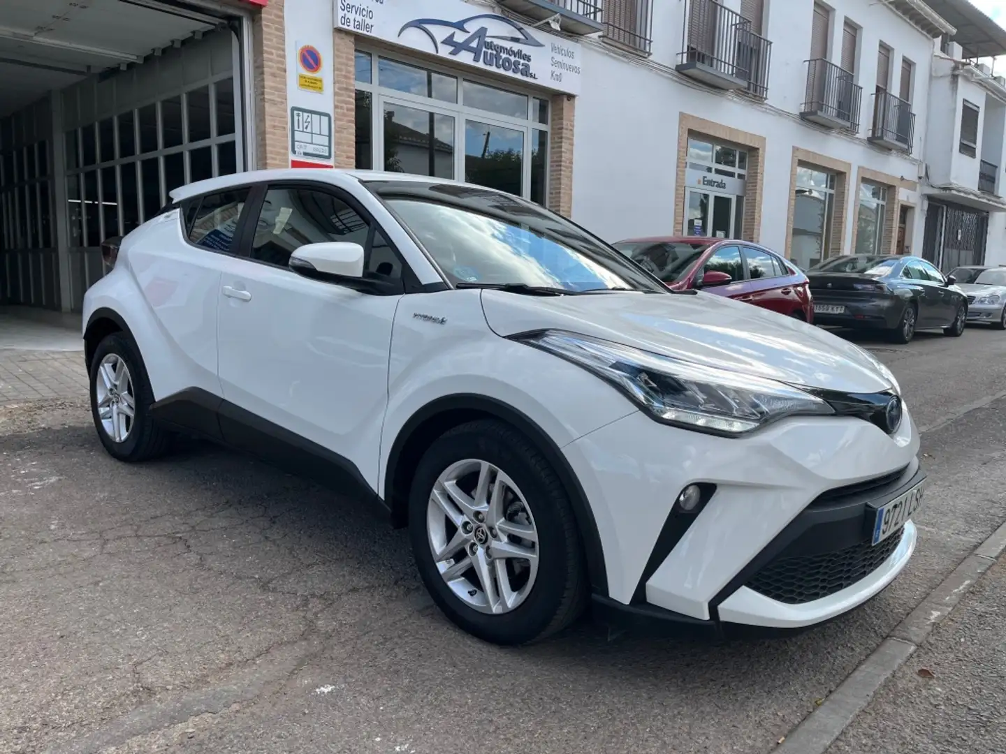 Toyota C-HR 125H Active Blanc - 1