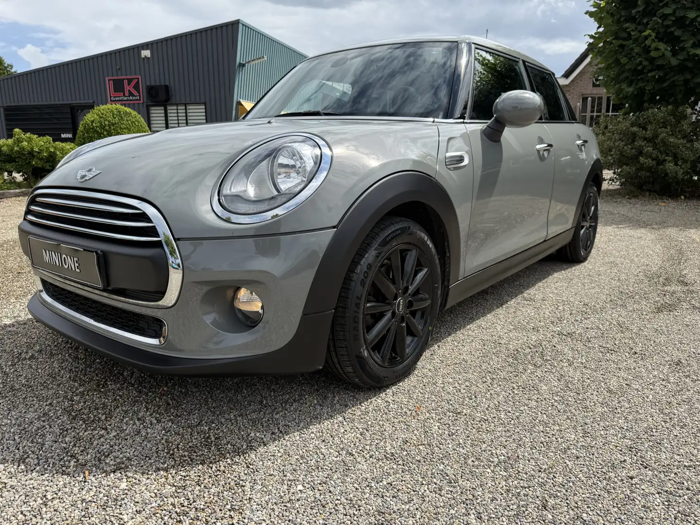 MINI One Mini 1.2 Pepper 5drs ! Panoramadak,JCW int.Multi m Grijs - 1
