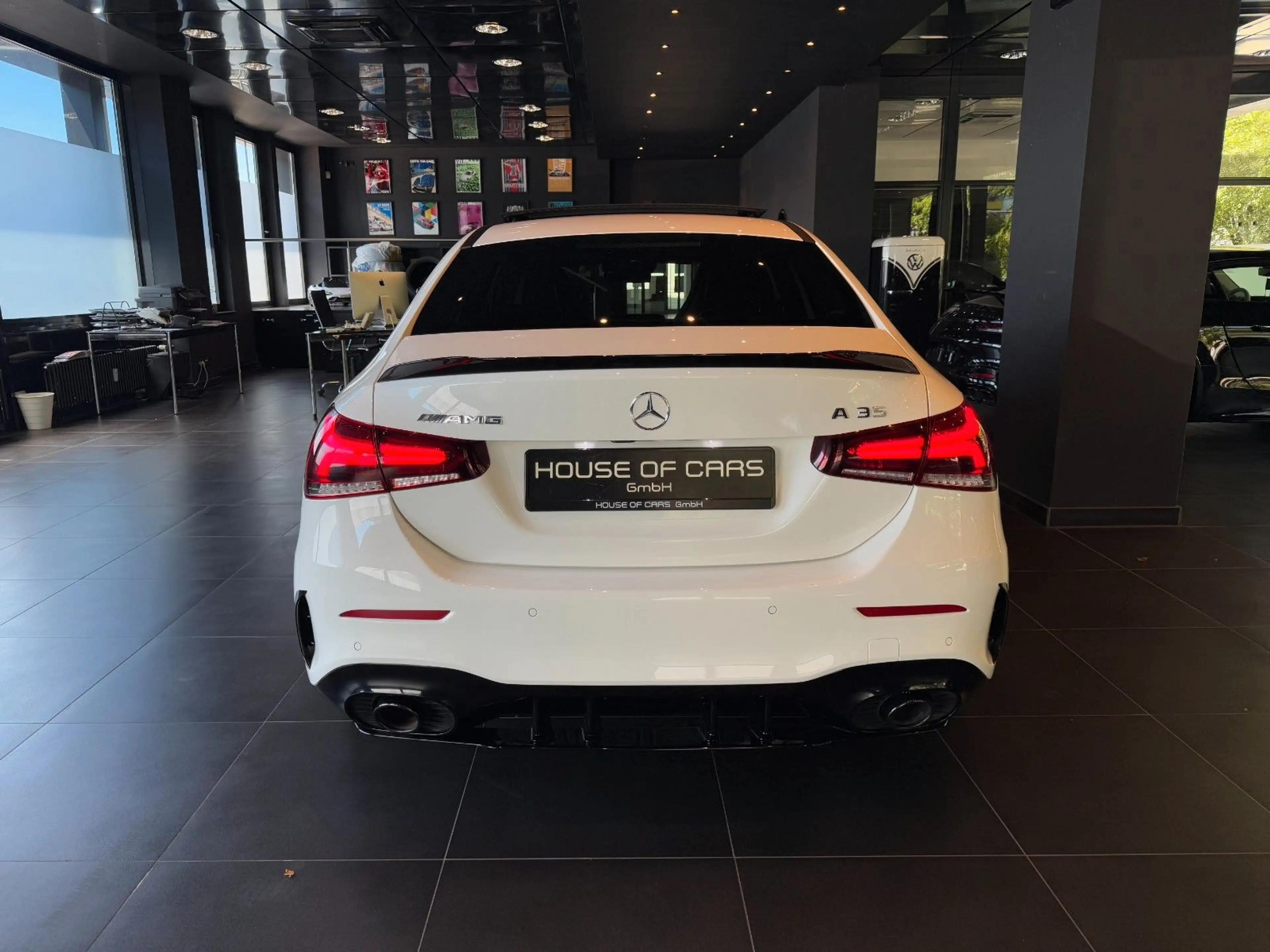 Mercedes-Benz A 35 AMG Limousine*Pano*Schalensitze*Aero*HeadUp — photo 7