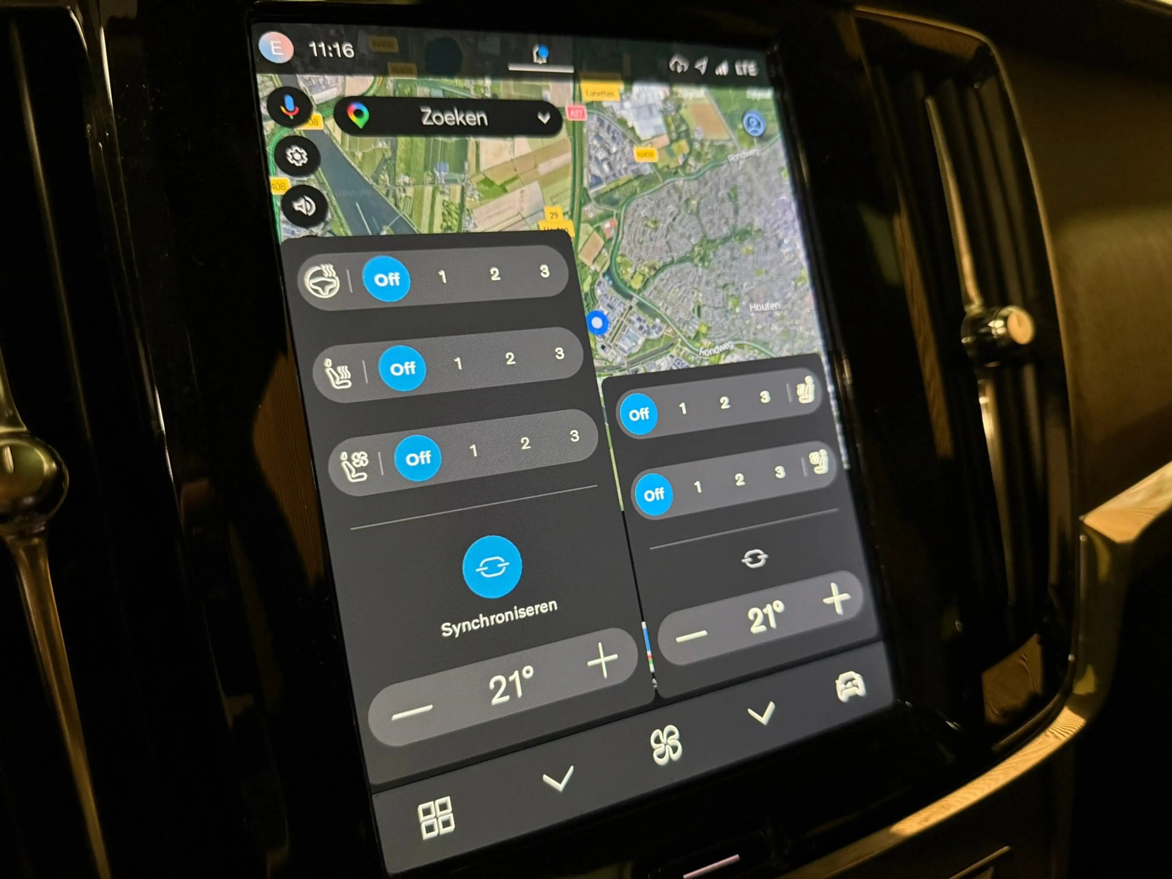 Volvo V90 T8 AWD Recharge Ultimate Dark | Bowers & Wilkins | — photo 35