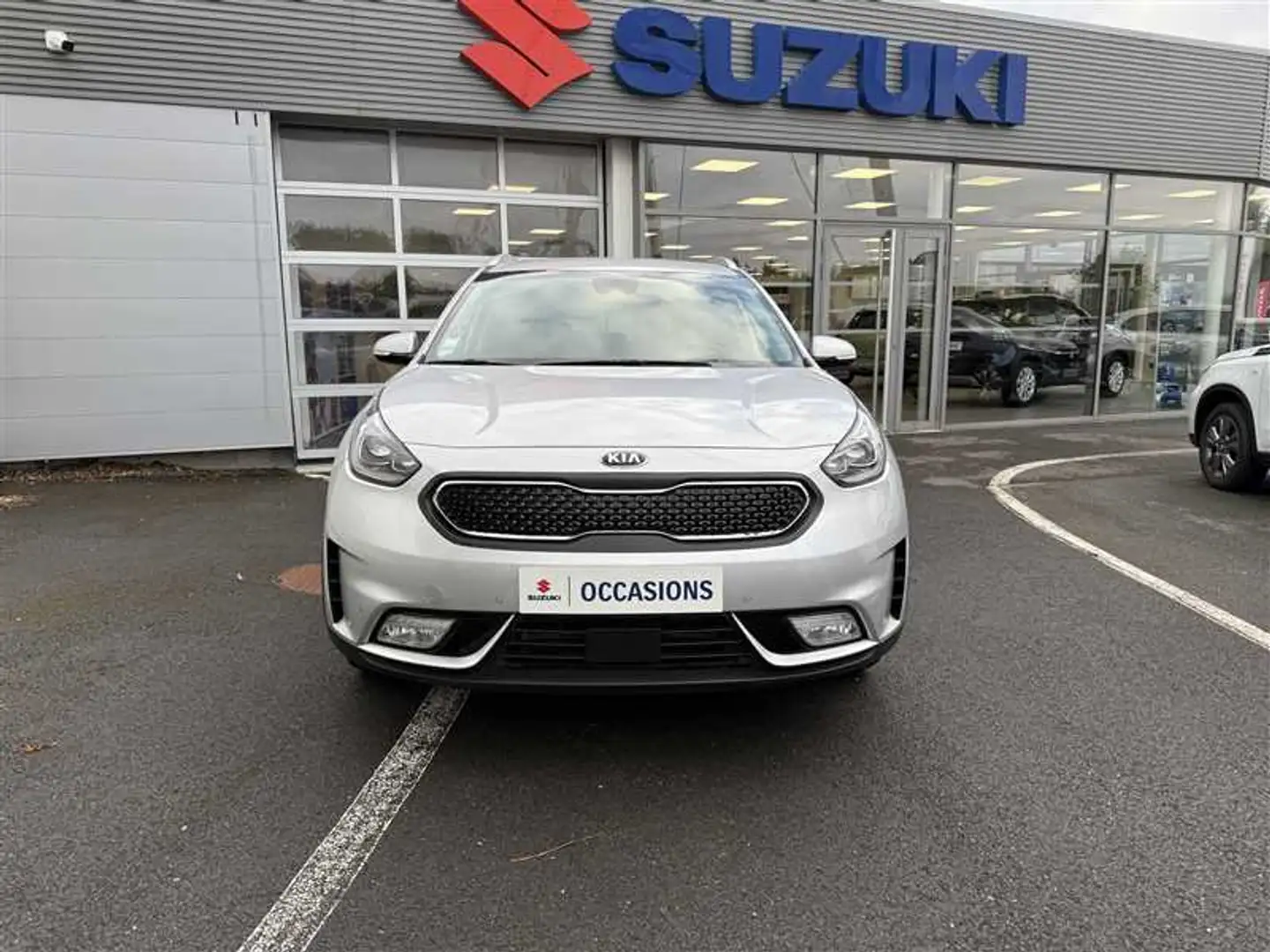 Kia Niro HEV PREMIUM Gris - 2