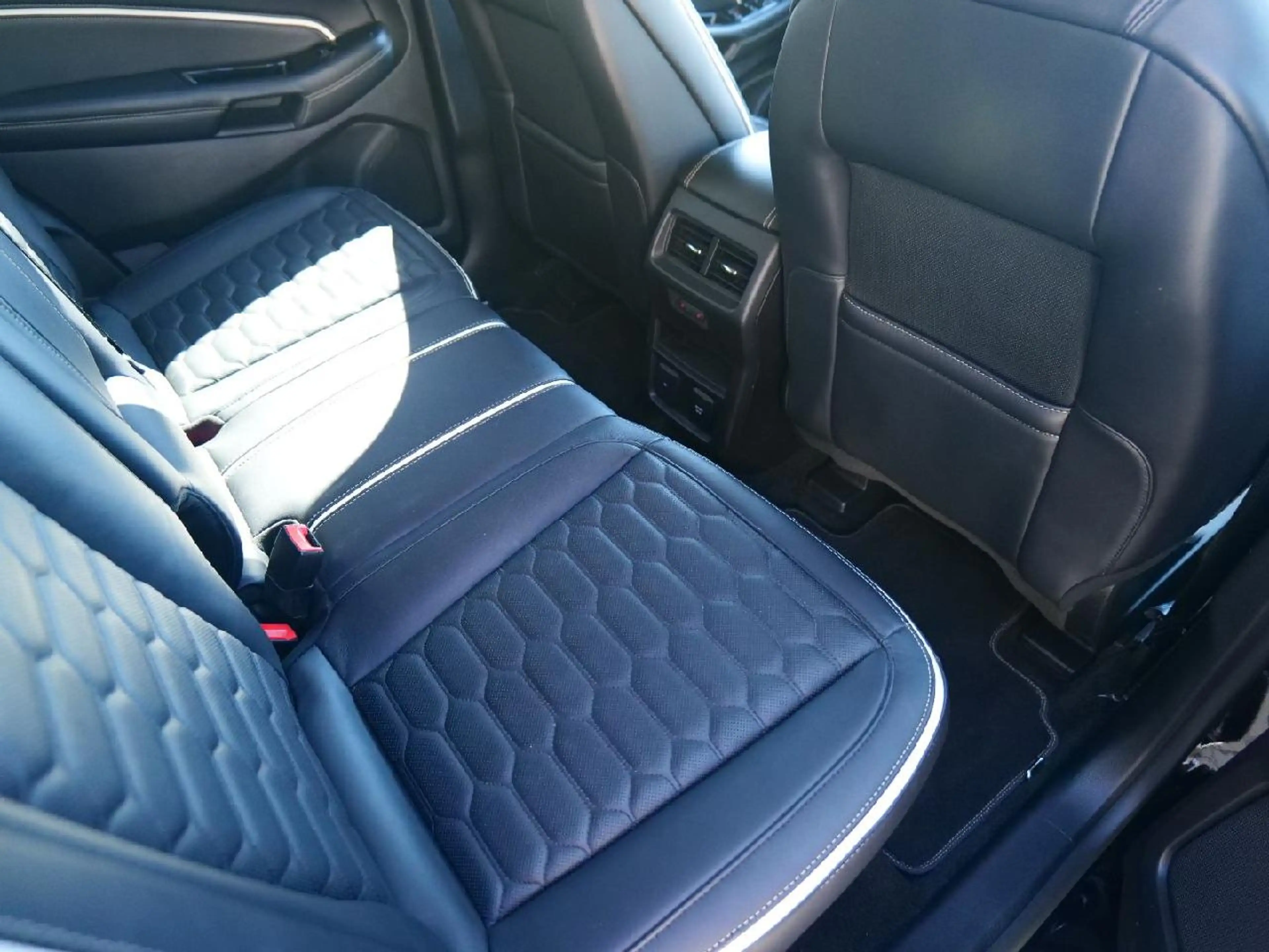 Ford Edge Vignale 4x4 — photo 12