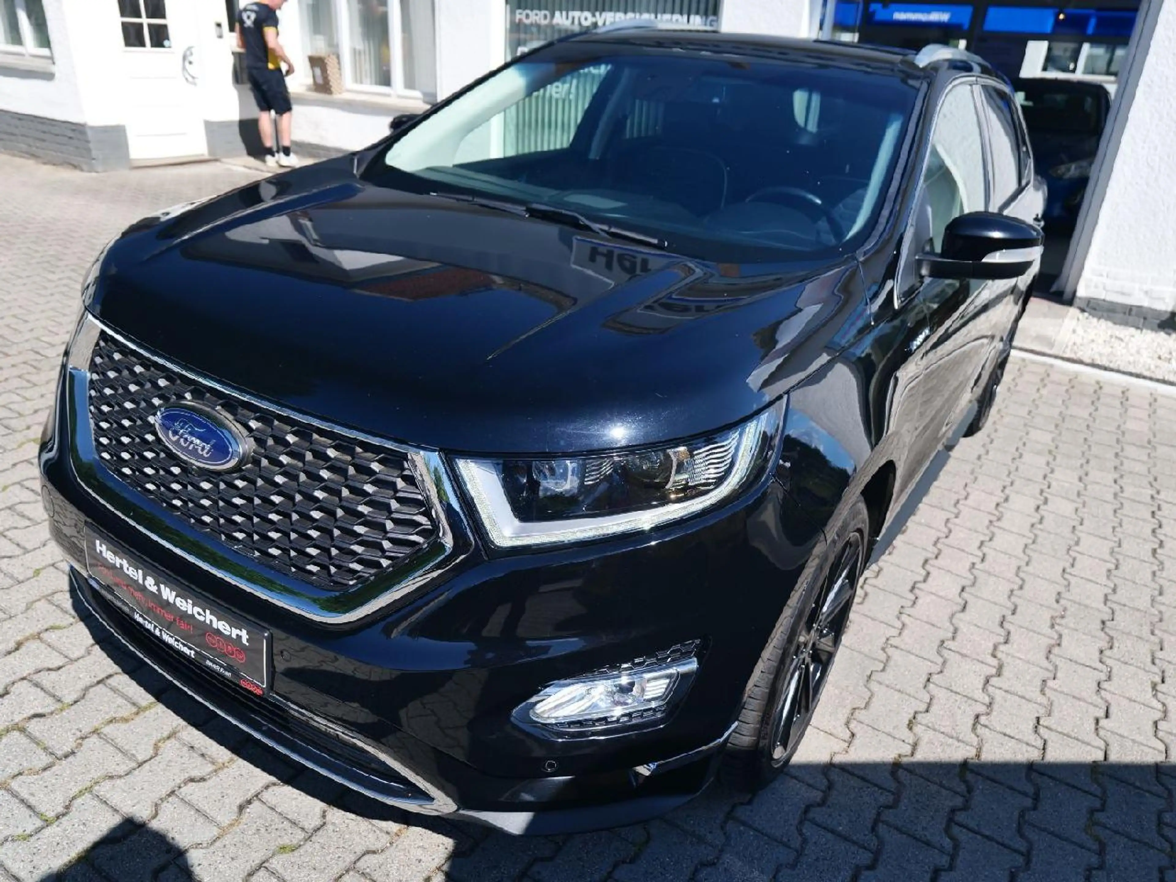 Ford Edge Vignale 4x4 — photo 13