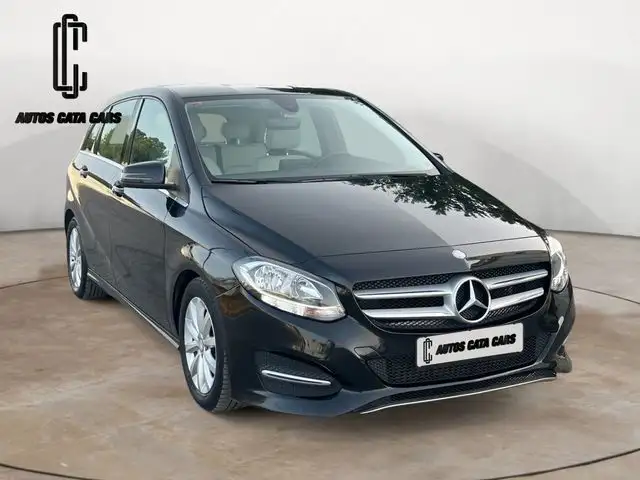 Mercedes-Benz B 180 180d