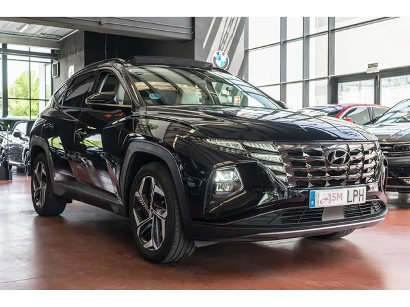 Hyundai TUCSON 1.6 TGDI HEV Style 4x4 AT Black - 2