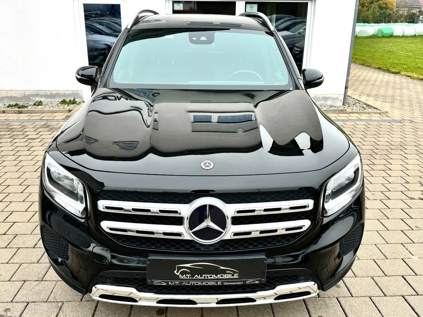 Mercedes-Benz GLB 200 *4M*AHK*TEMP*PDC*SHZ*KLIMAAUTO*8-G-TRONIC Noir - 2
