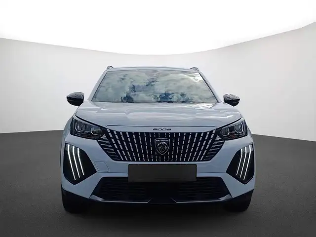Peugeot 2008 view 2