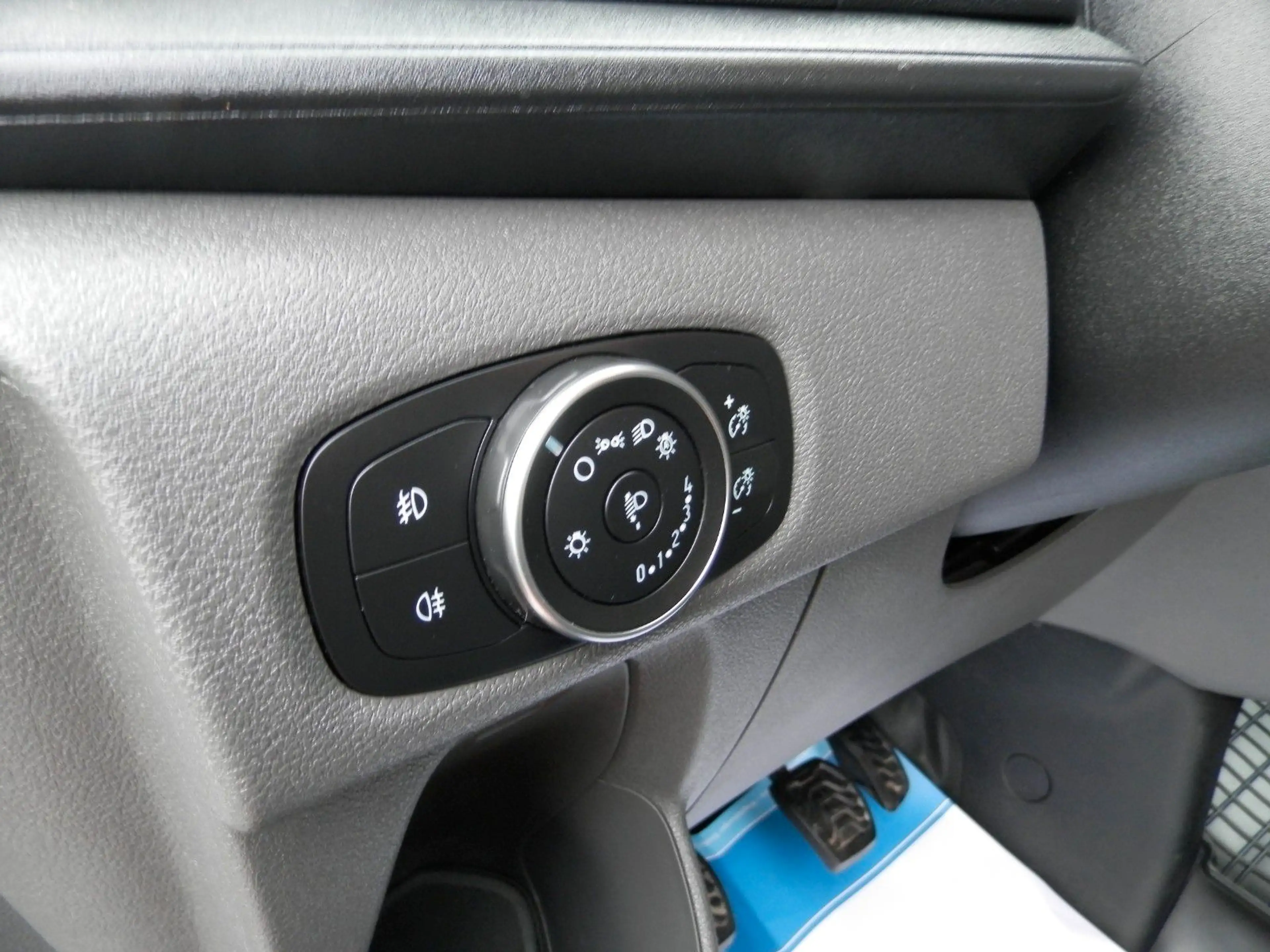 Ford Transit /Tourneo Custom Kombi 320 L1 Trend"Klima" — photo 14