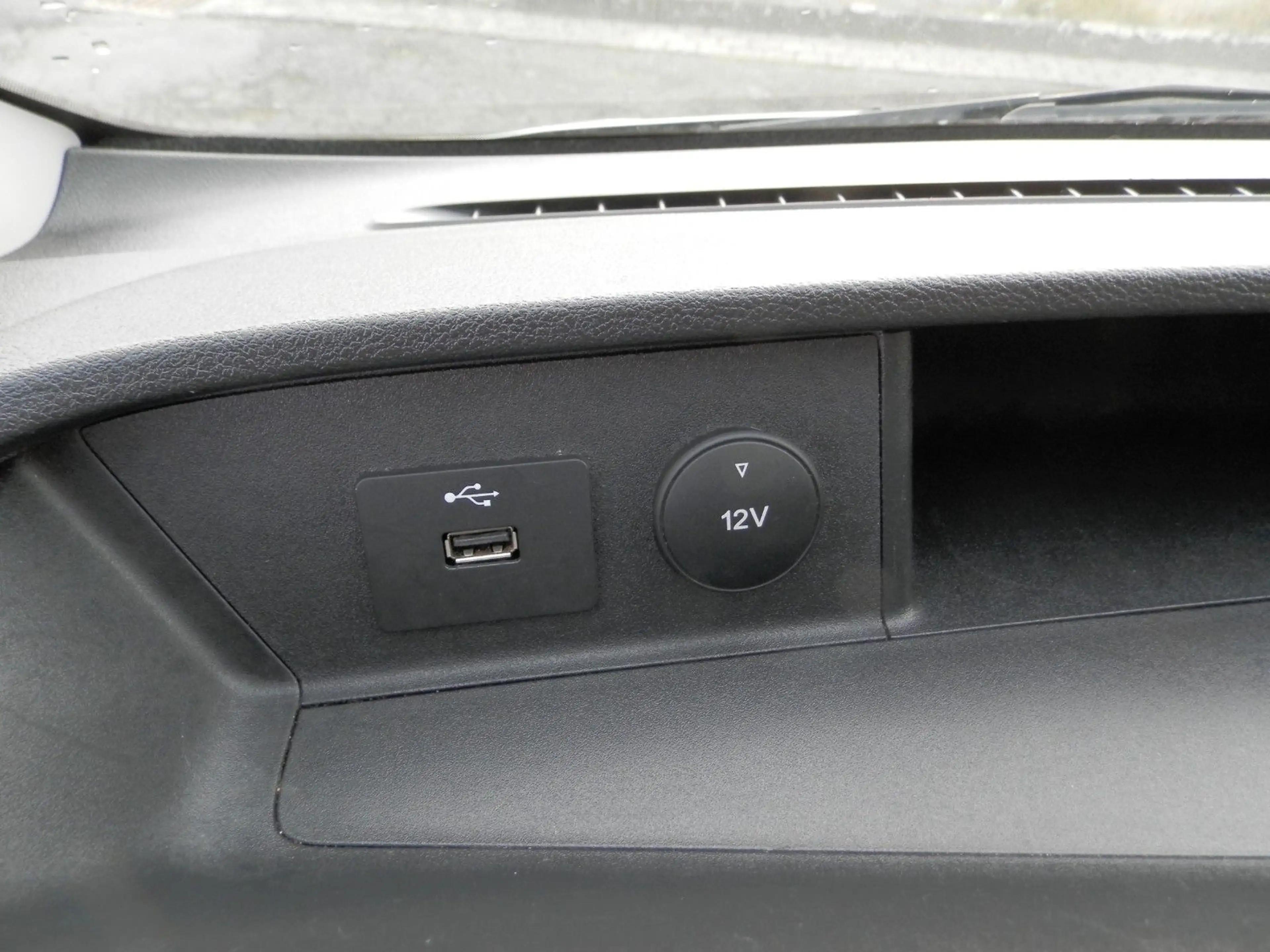 Ford Transit /Tourneo Custom Kombi 320 L1 Trend"Klima" — photo 15