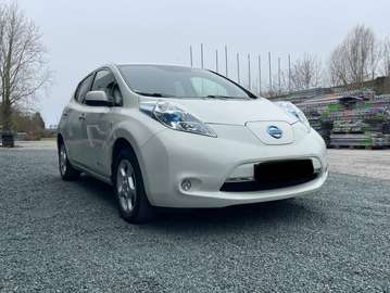 Leaf 24 kWh Acenta