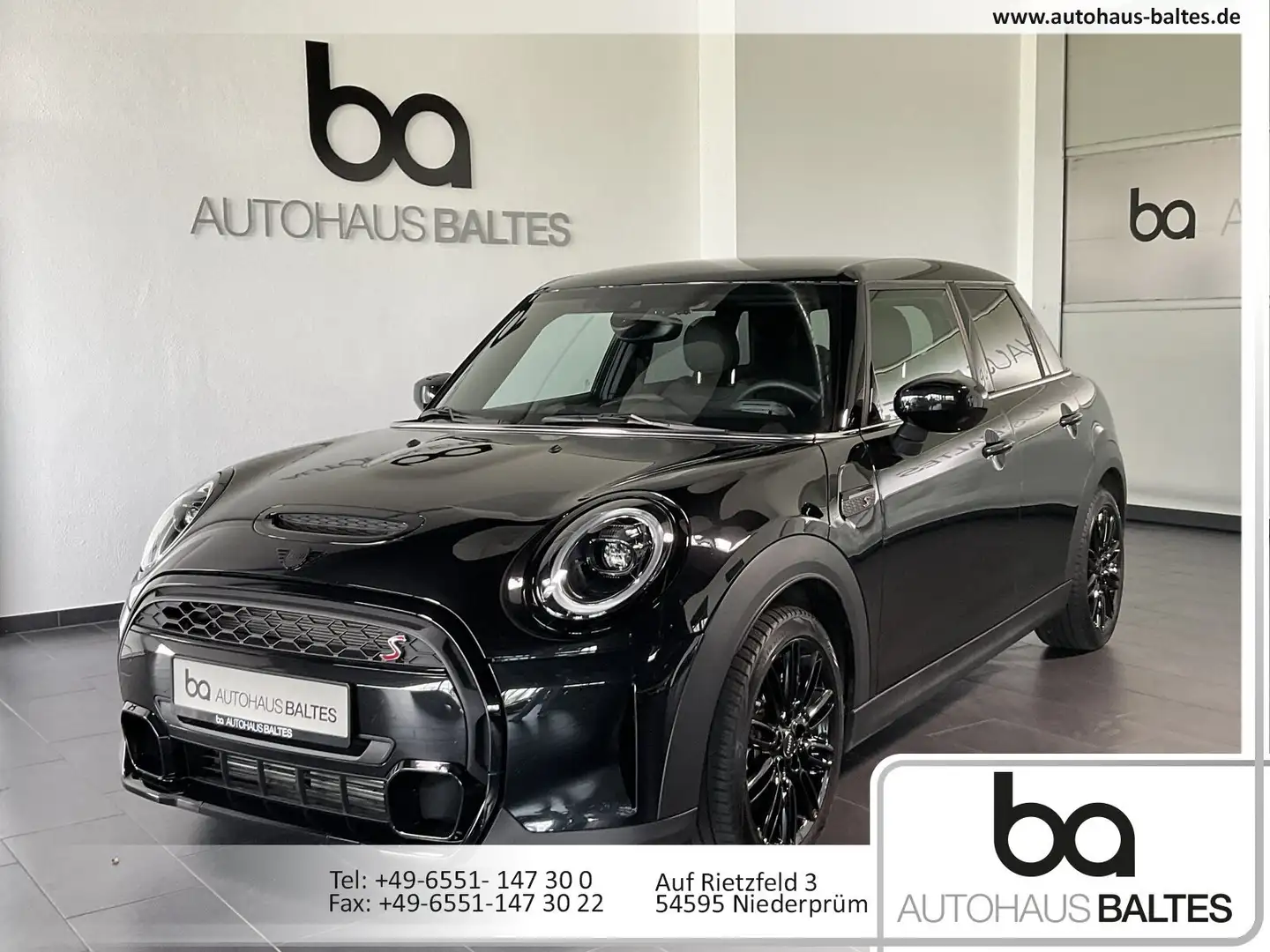 MINI Cooper S Cooper S 5T Classic 17"/LED/Kam/SH/Multi/Premium Nero - 1