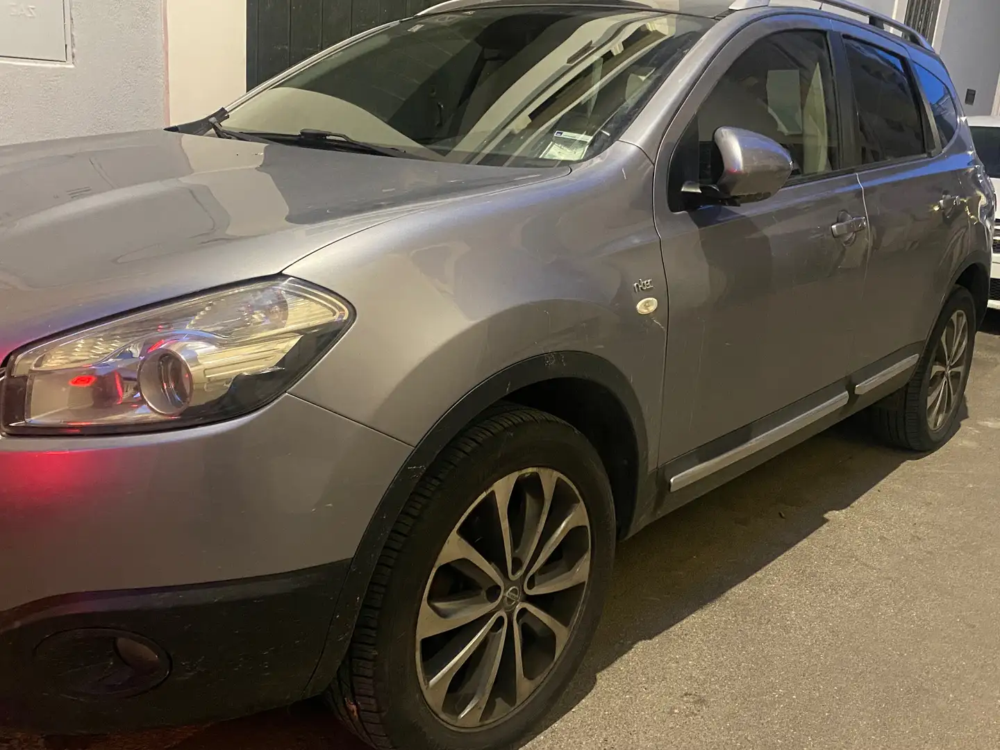 Nissan Qashqai+2 Avant Stříbrná - 1