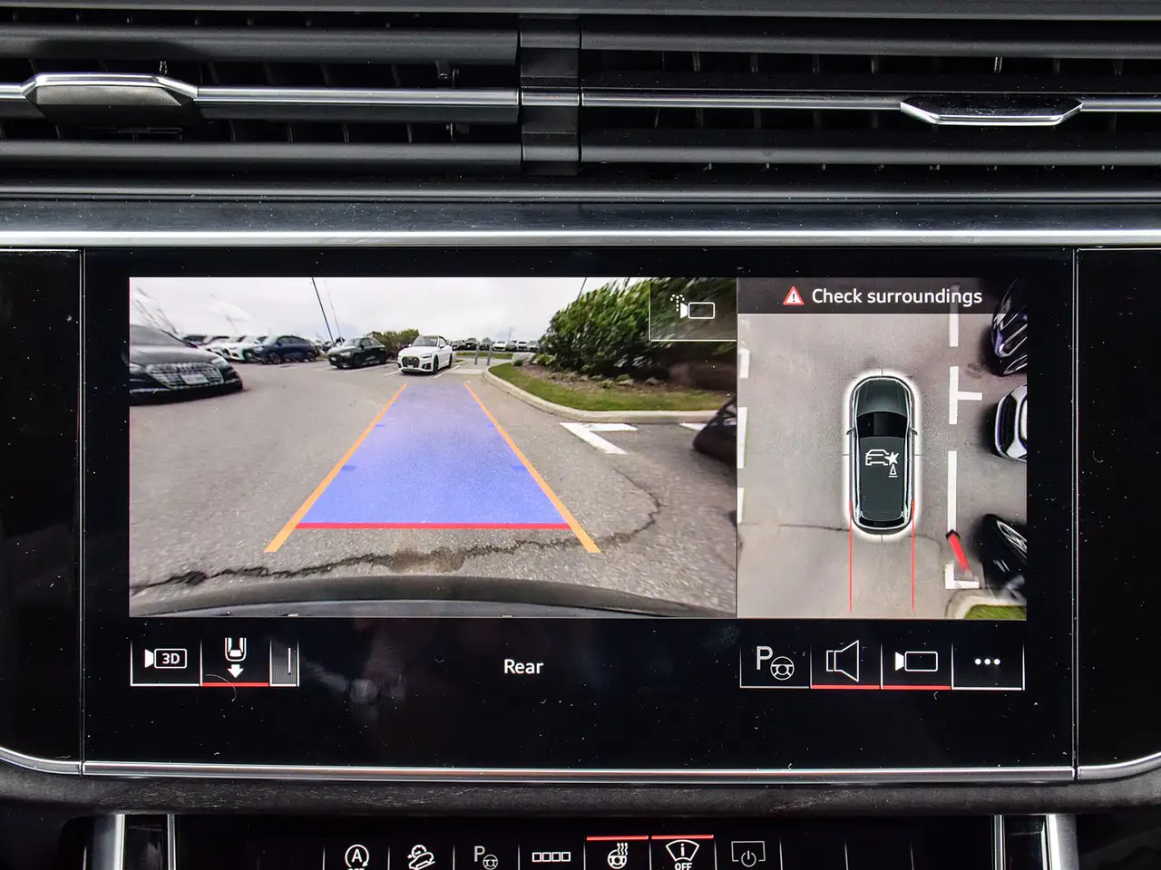 Audi Q7 снимка Audi Q7