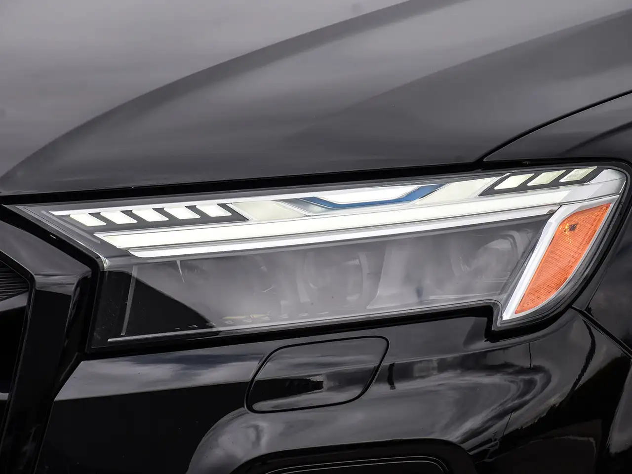 Audi Q7 снимка Audi Q7