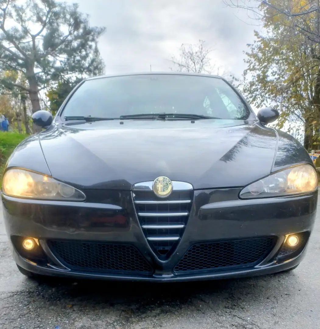 Alfa Romeo 147 5p 1.6 ts 16v Distinctive 120cv - 1