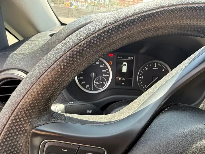 Mercedes-Benz Vito 2020, foto 14