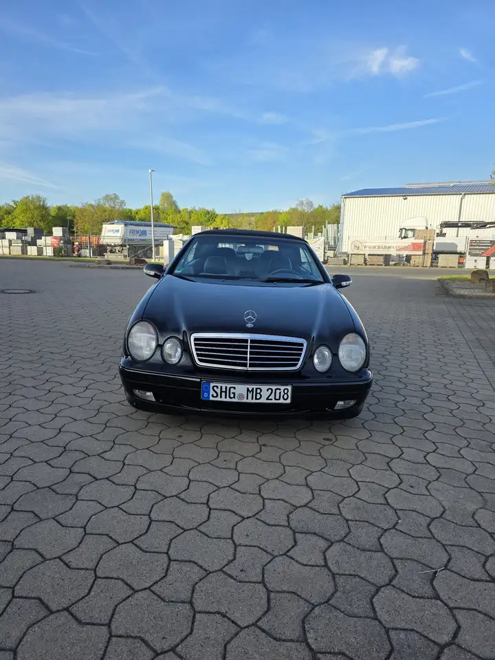 Mercedes-Benz CLK 200 Avantgarde, foto 1