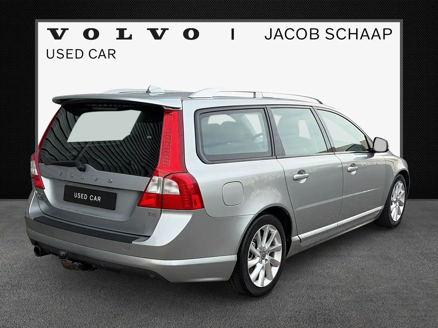 Volvo V70 T4 R-Edition Automaat / Plus Line / Dakrails / Tre Grau - 2