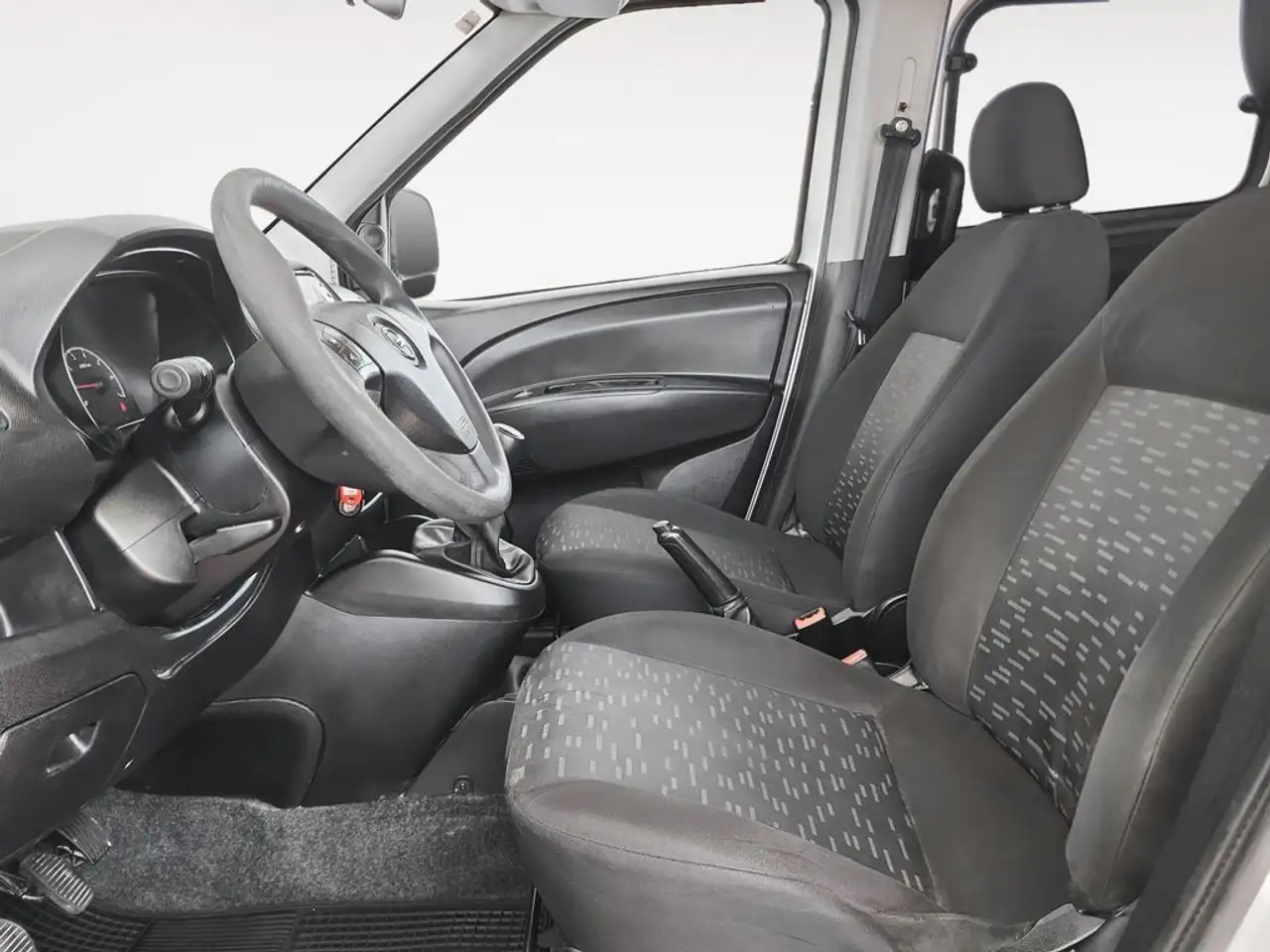 2017 Opel Combo N1 Tour 1.3CDTI Expression L1H1 95, photograph 10