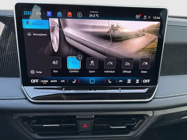 Volkswagen Tiguan view 15