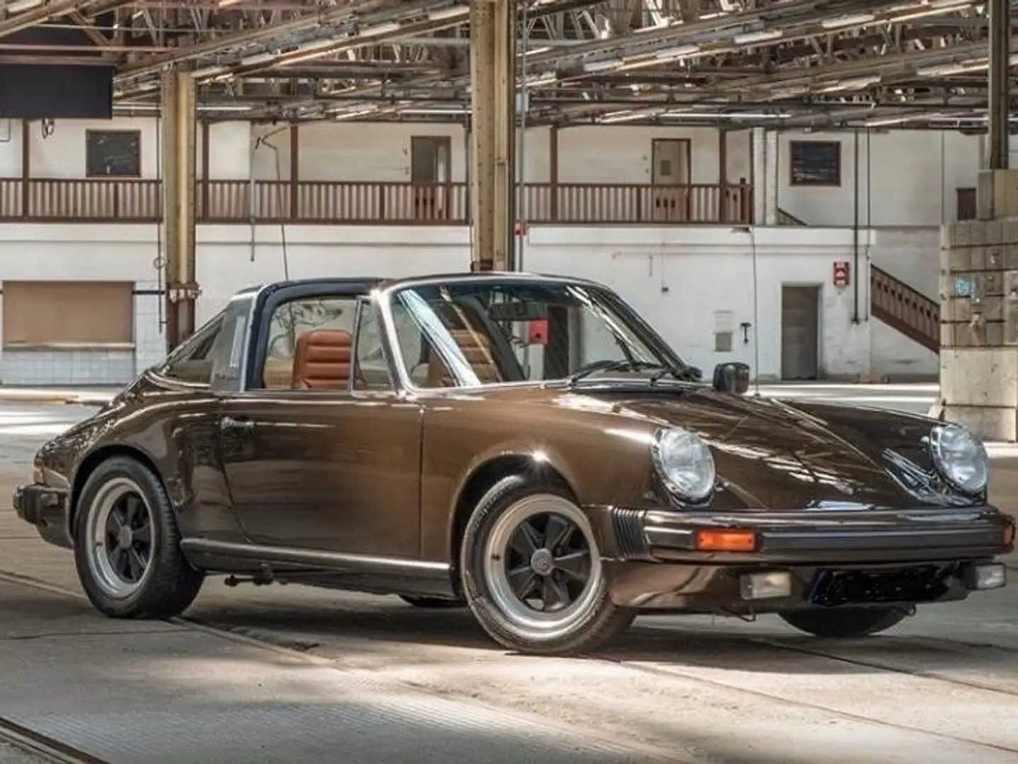 Porsche 911 911 SC Targa Kahverengi - 2
