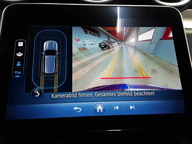 Mercedes-Benz C-Class view 16