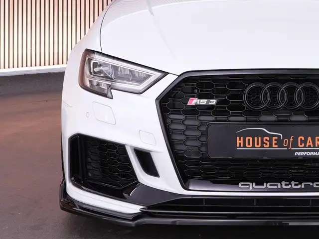Audi RS3 view 30