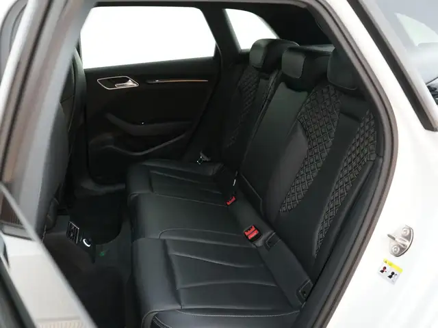 Audi RS3 view 29