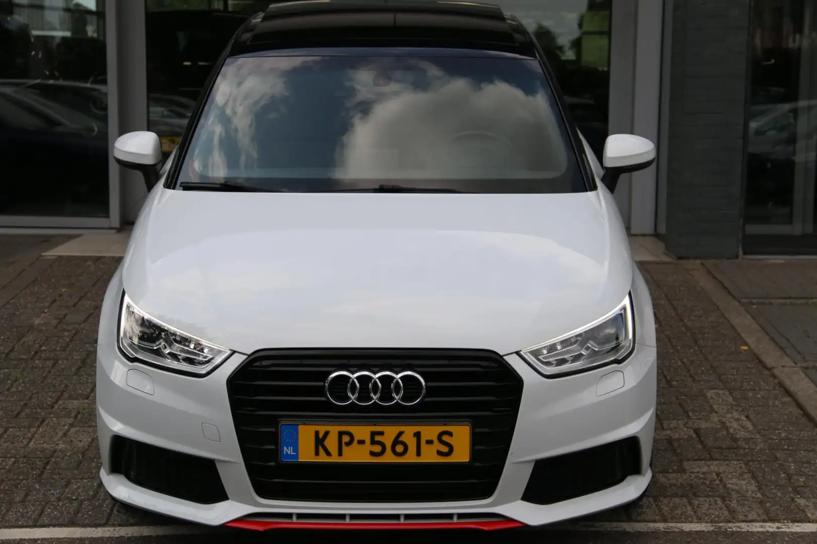 Audi A1 Sportback 1.8 TFSI Sport S-LINE PANO-DAK SPORTSTOE Wit - 2