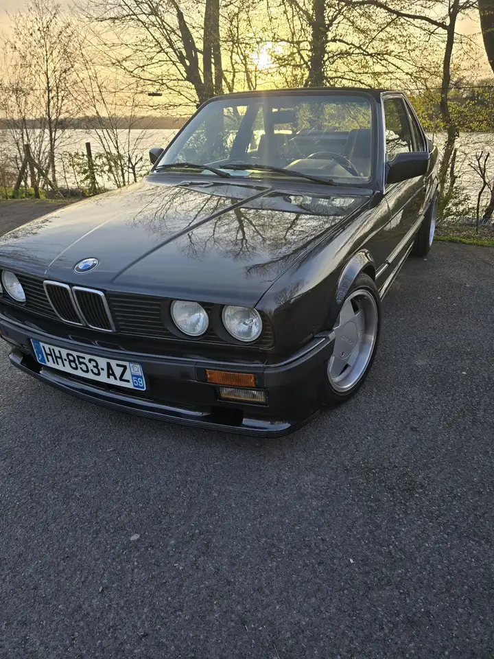 BMW 323i Sport, foto 3