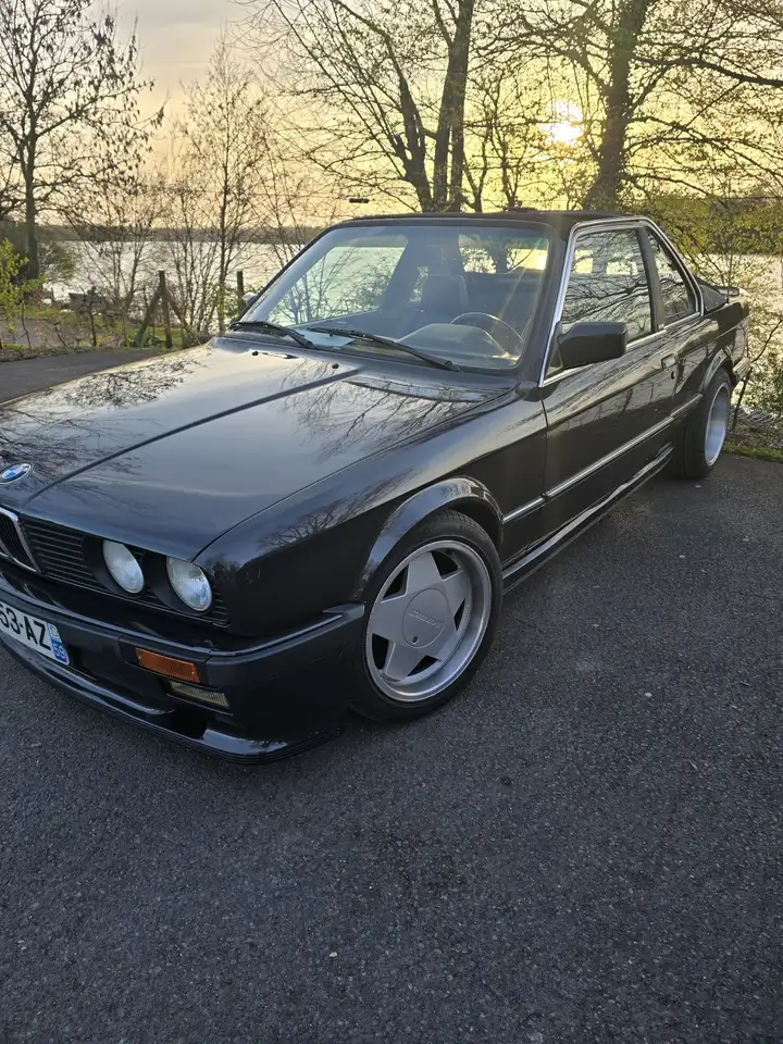BMW 323i Sport, foto 10
