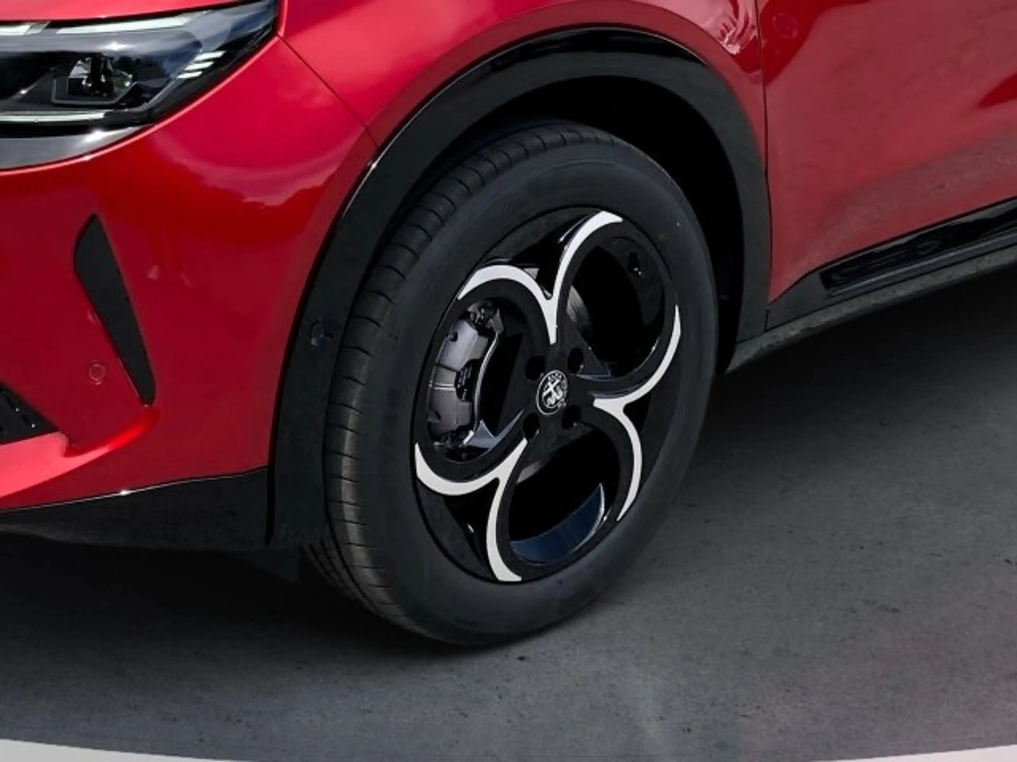 Alfa Romeo Junior Ibrida 1.2 Hybrid eDCT6 — photo 6