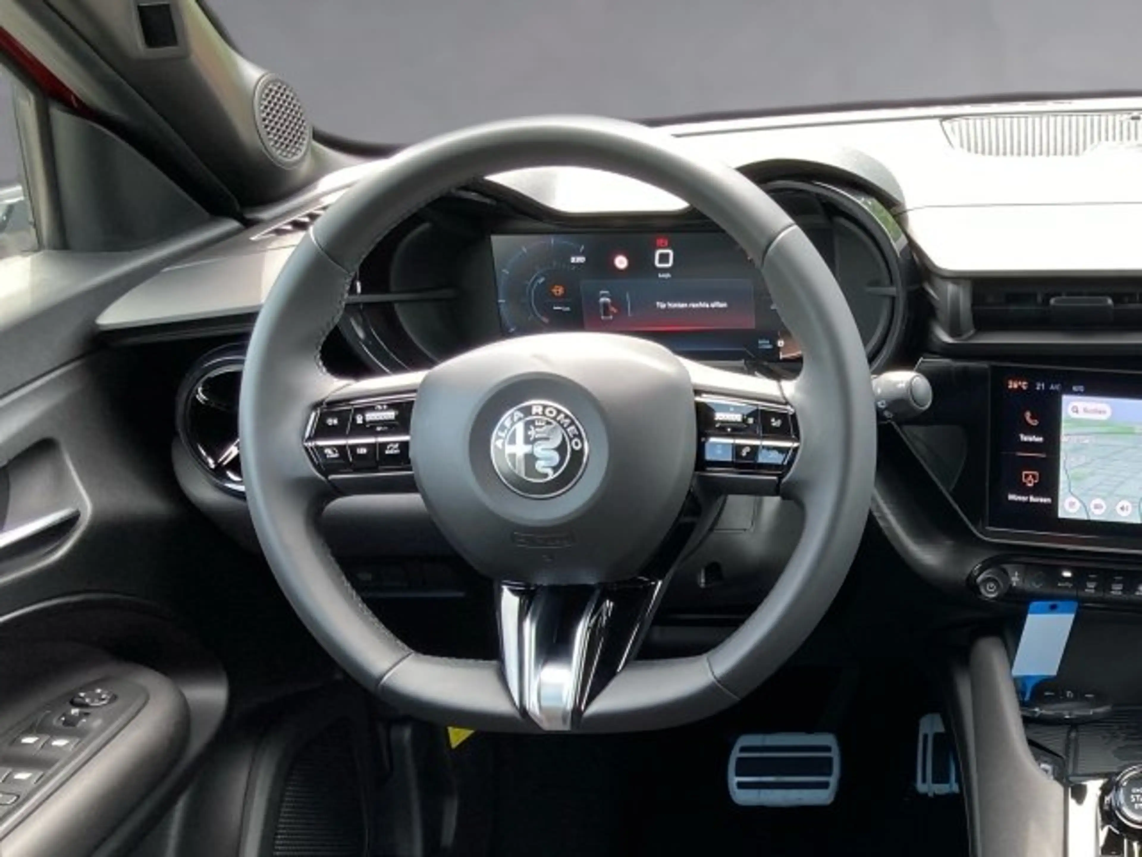 Alfa Romeo Junior Ibrida 1.2 Hybrid eDCT6 — photo 8