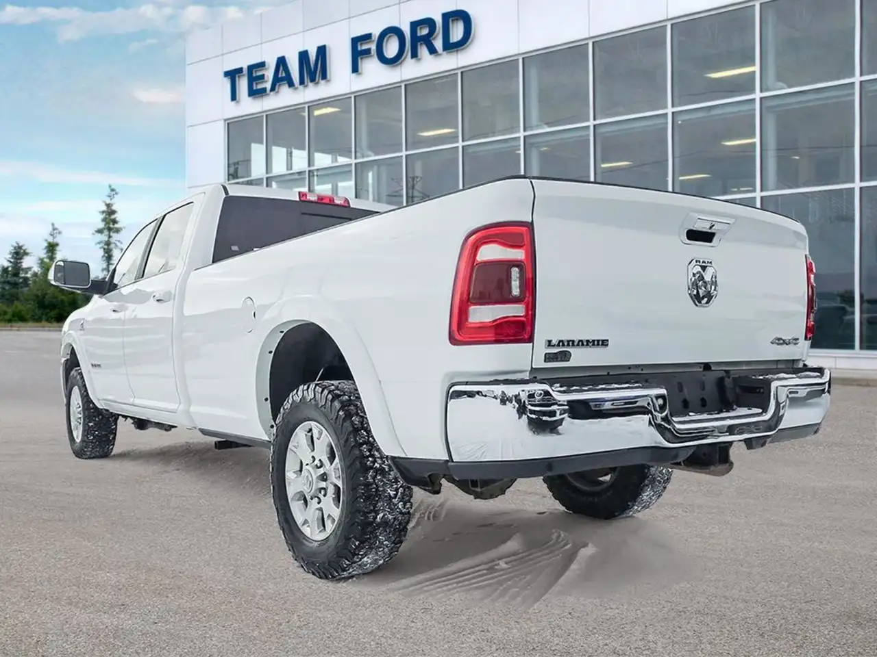 RAM 3500 снимка RAM 3500