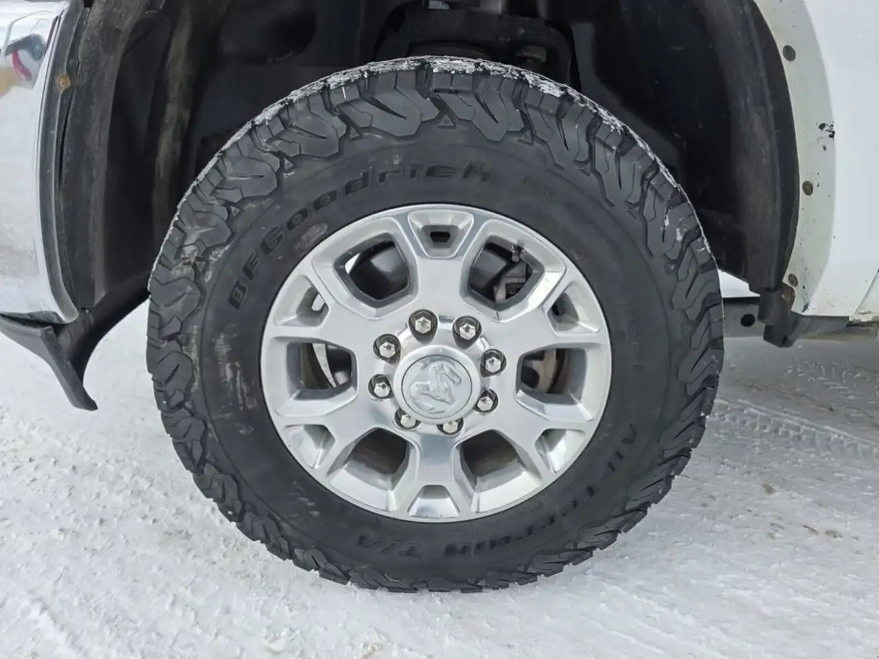 RAM 3500 снимка RAM 3500