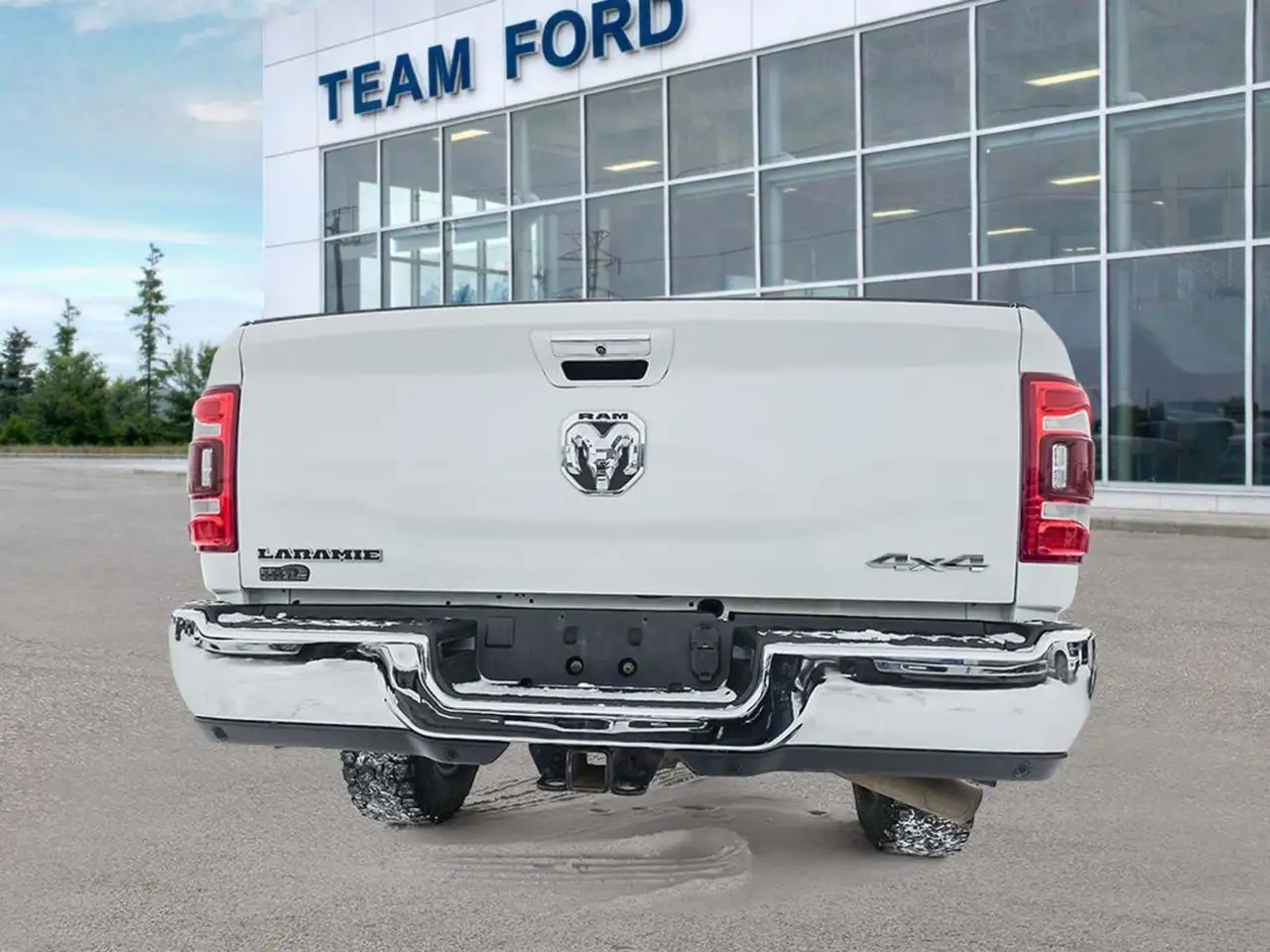 RAM 3500 снимка RAM 3500