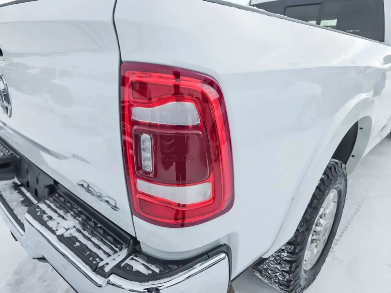 RAM 3500 снимка RAM 3500