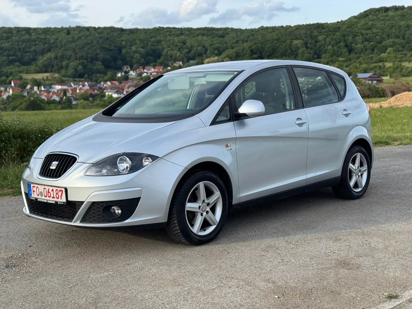 SEAT Altea TÜV & KD NEU*KLIMA*AHK*1. HAND* Argento - 1