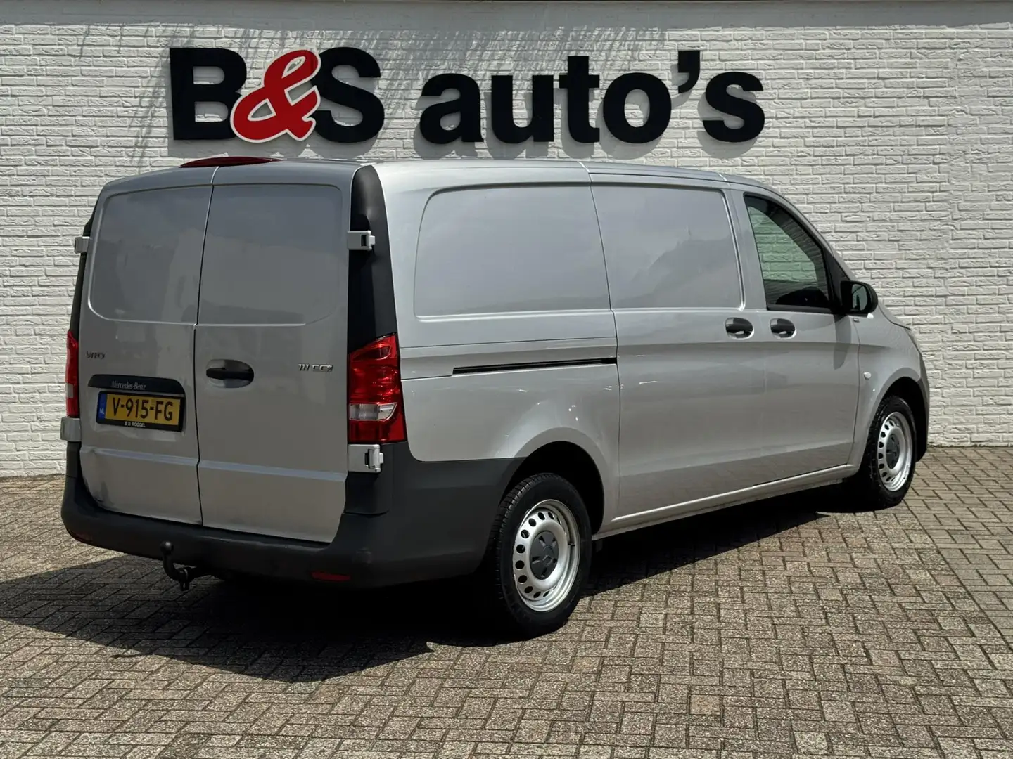 Mercedes-Benz Vito 111 CDI Lang Business Professional Plus Trekhaak C Stříbrná - 2