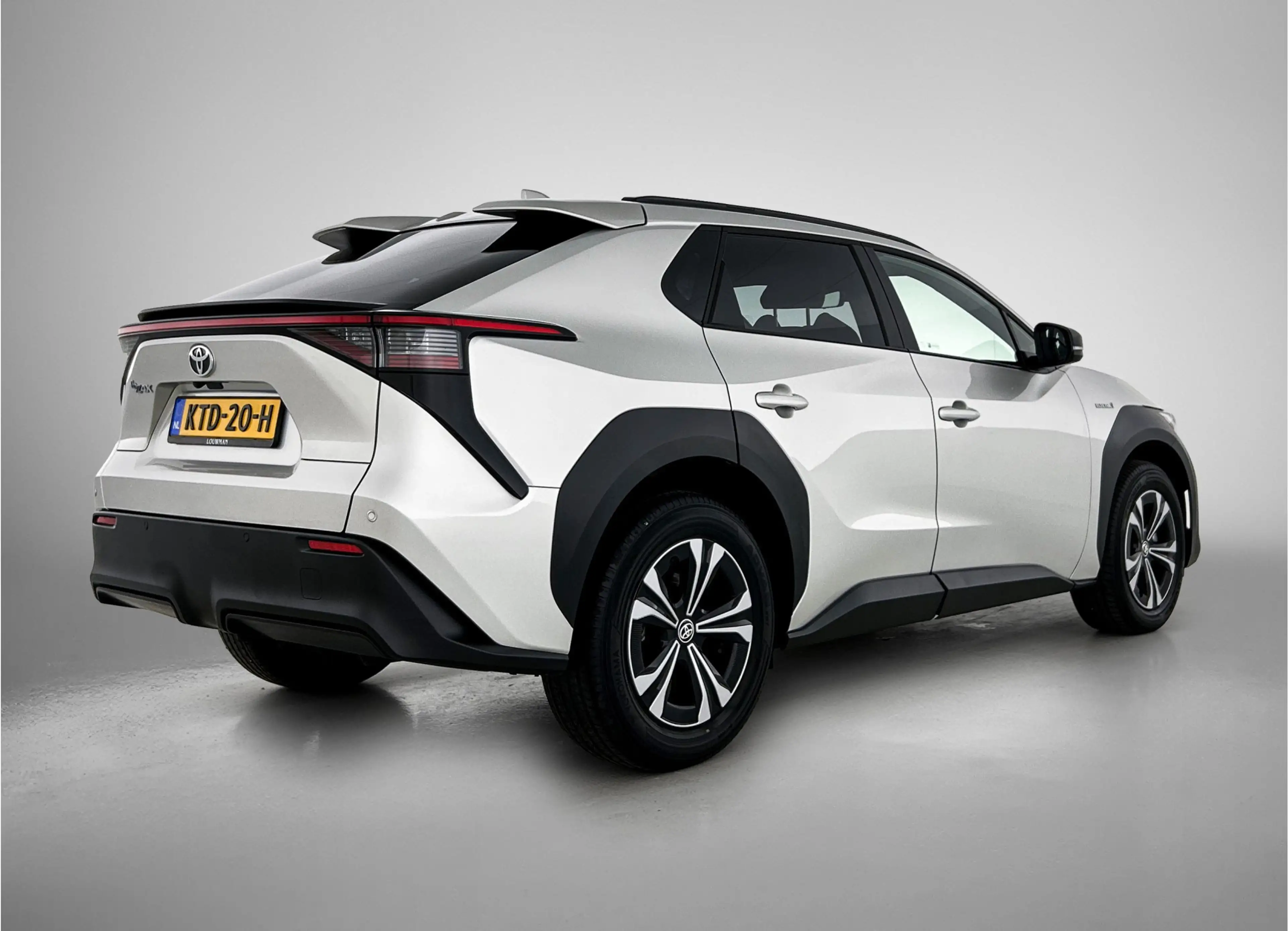 Toyota bZ4X Dynamic 71 kWh — photo 2