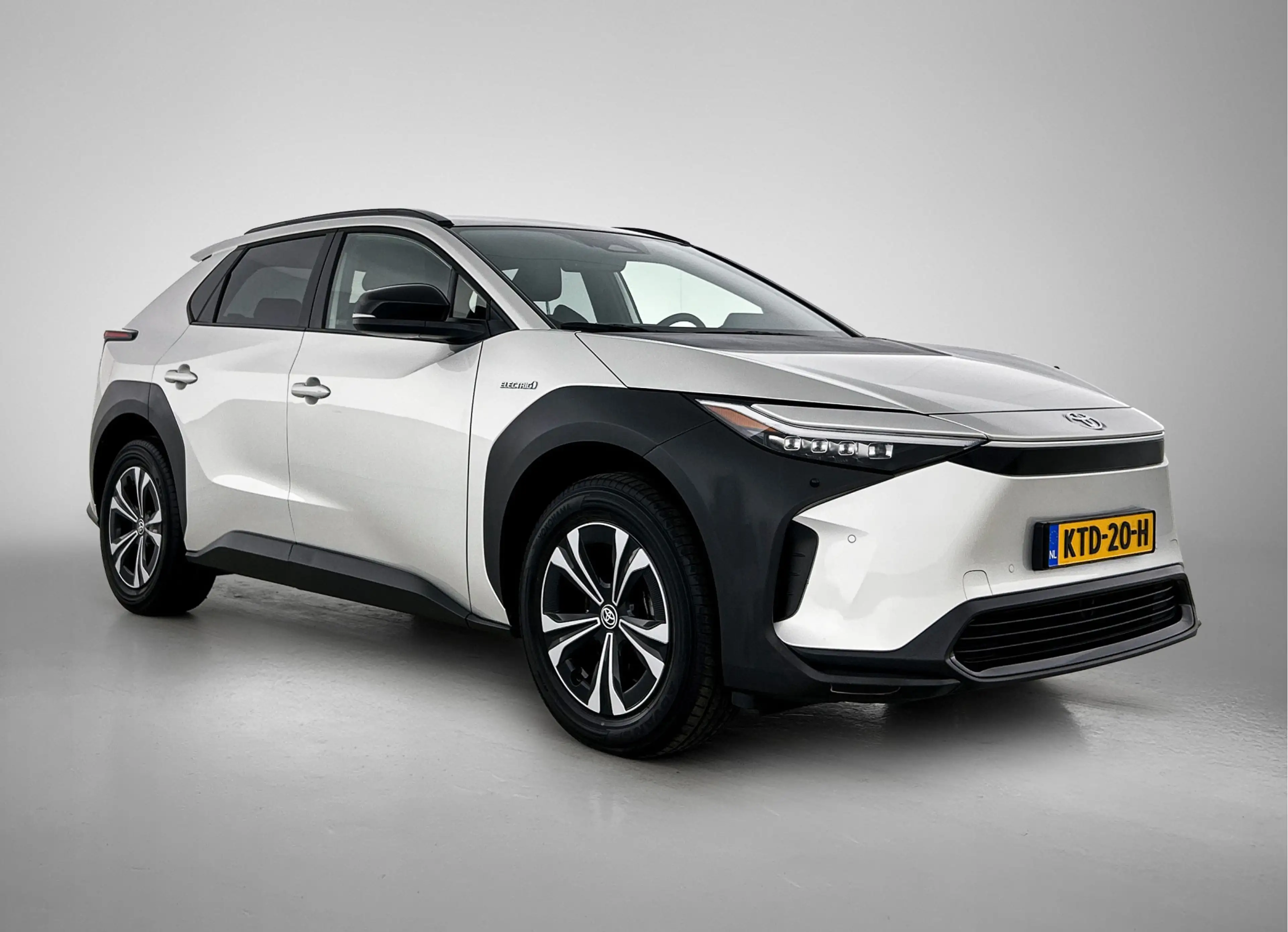 Toyota bZ4X Dynamic 71 kWh — photo 13