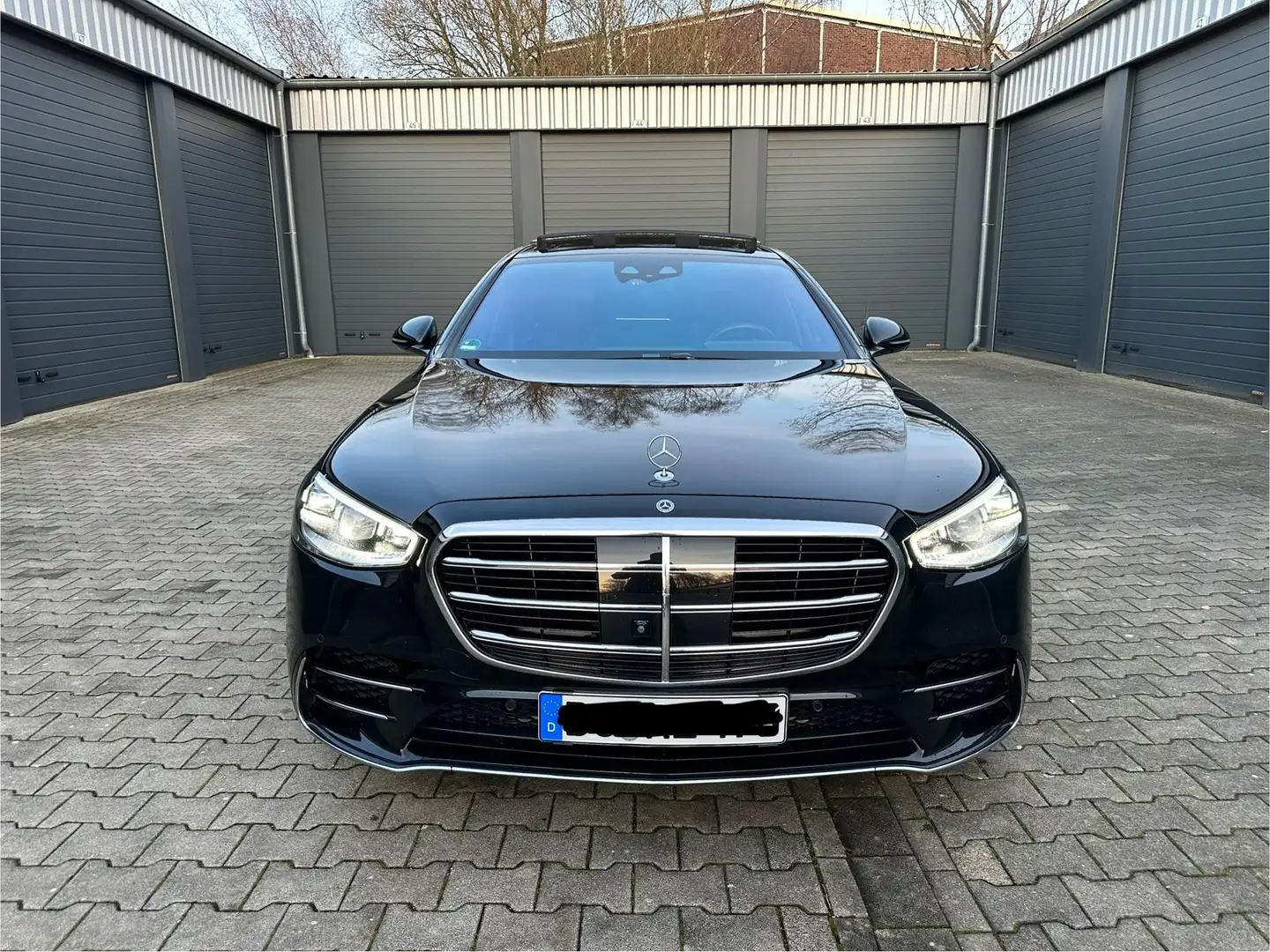 Mercedes-Benz S 400 S 400 d 4Matic L (223.133) Schwarz - 2