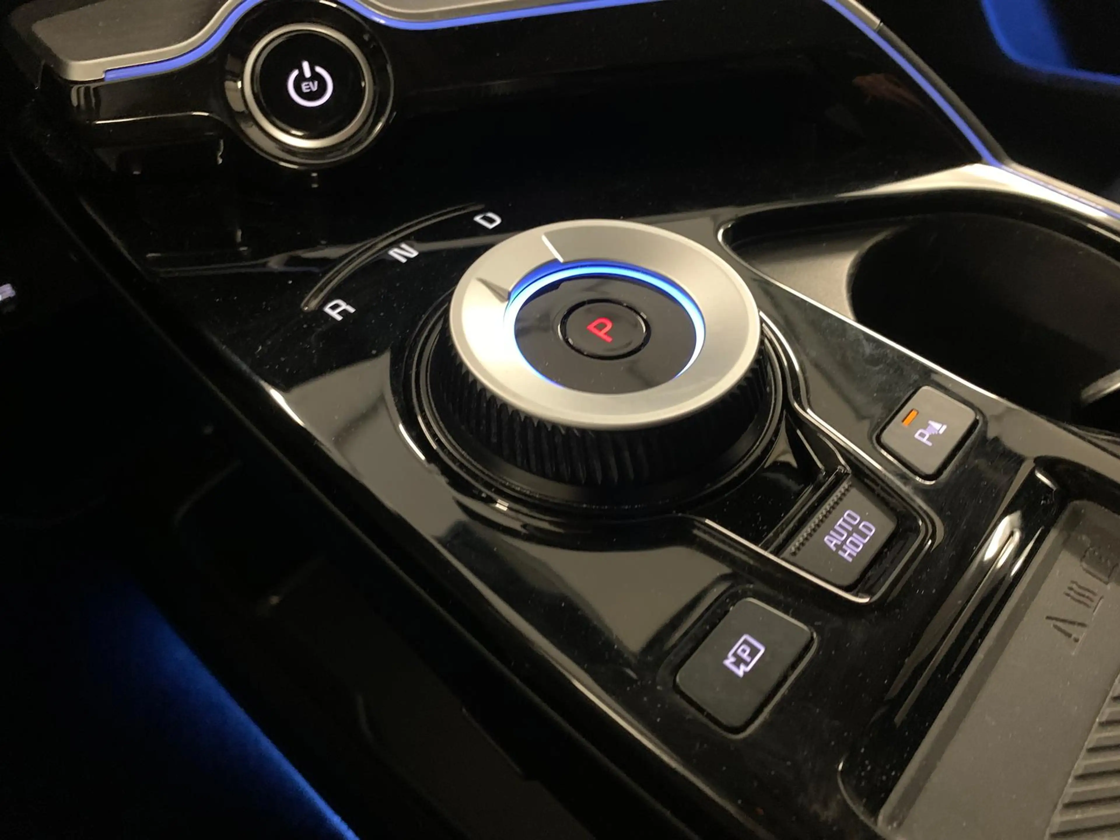 Kia EV6 ACC|HUD|Kamera|WäPumpe|Keyless|Standhzg|19" — photo 10