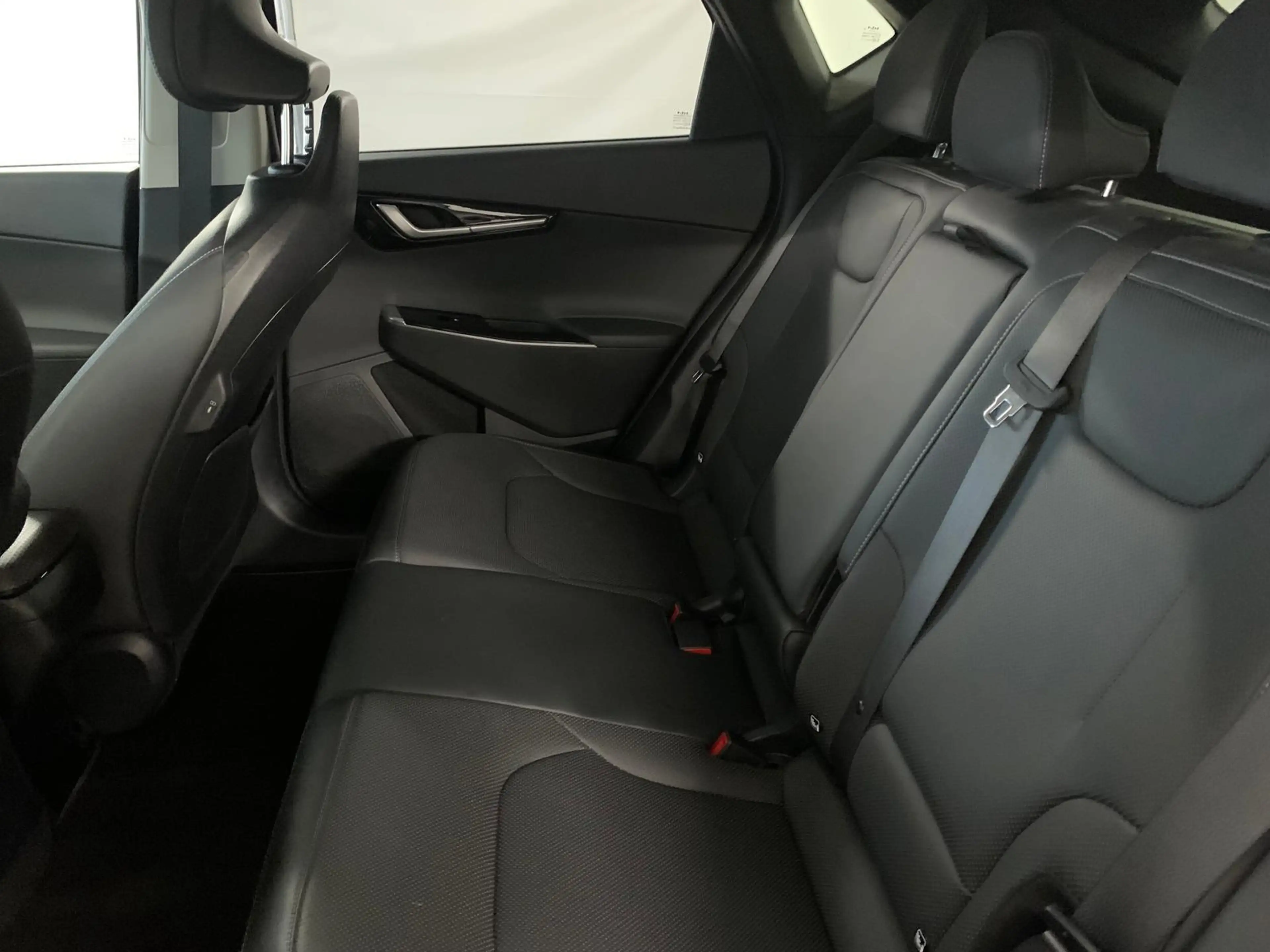 Kia EV6 ACC|HUD|Kamera|WäPumpe|Keyless|Standhzg|19" — photo 8