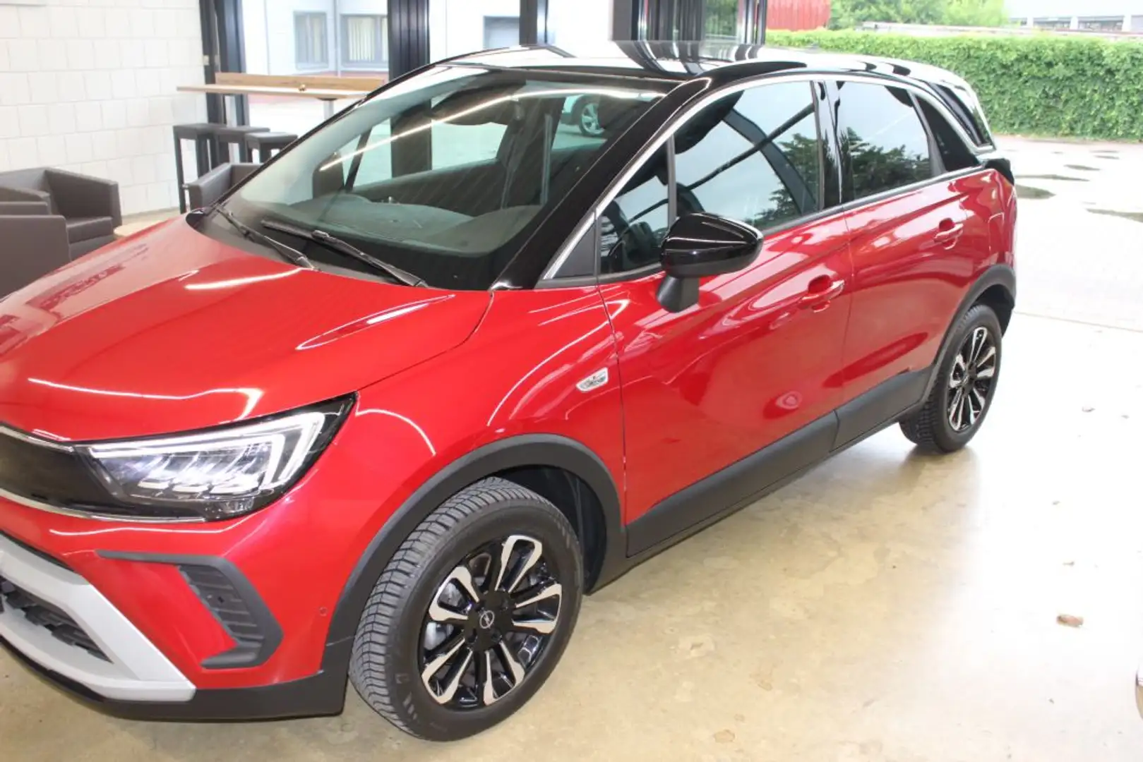 Opel Crossland 1.2 Automatik Elegance Rot - 2