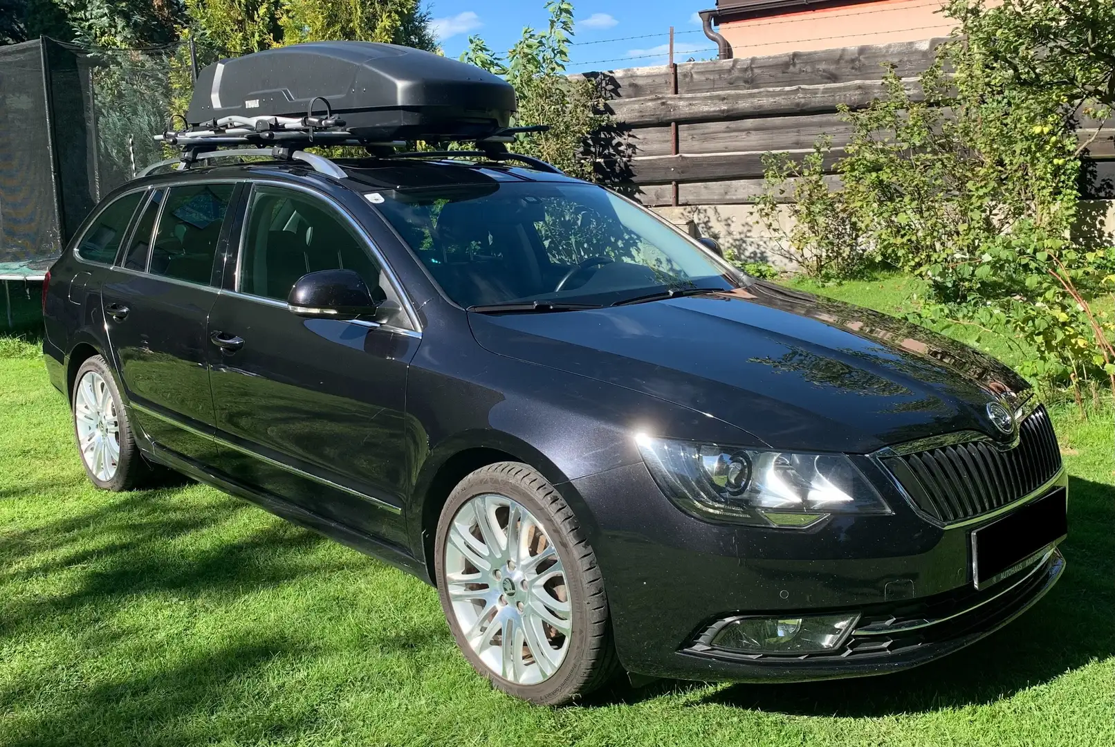 Skoda Superb Superb Combi Elegance 2,0 TDI CR DPF DSG Elegance Schwarz - 2