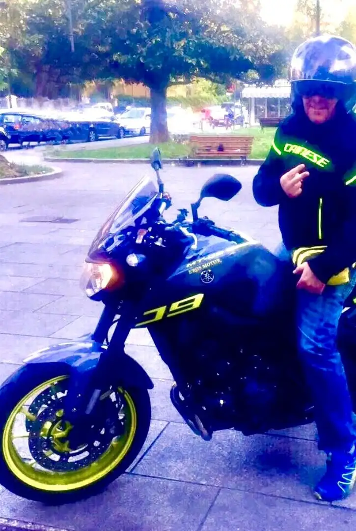 Yamaha MT-09 come da concessionaria - 2