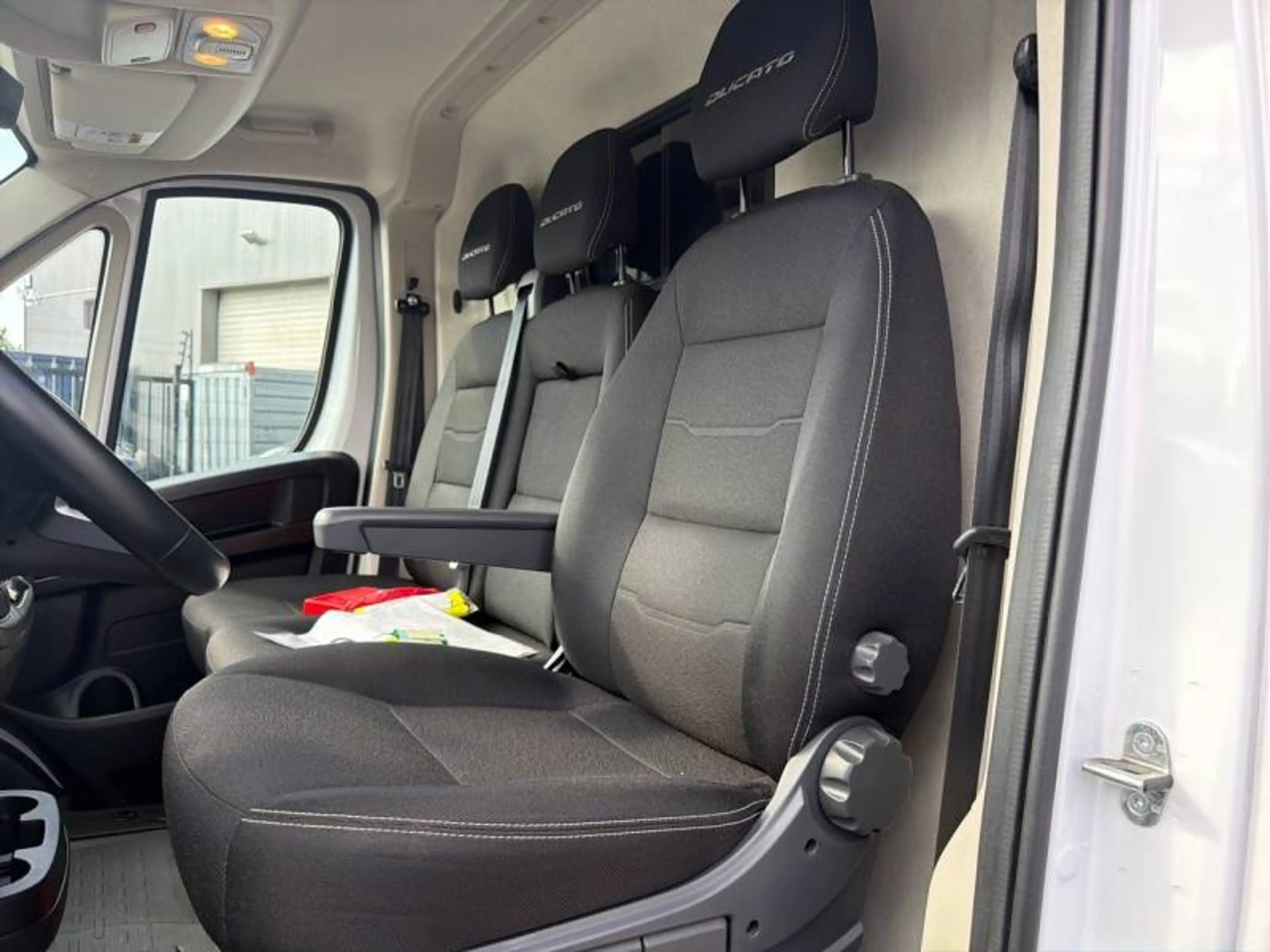 Fiat Ducato 3 2.2 Multijet 140 cv L2H2 35 AT9 - — photo 9